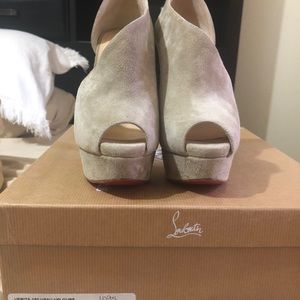 Authentic Louboutin 35.5 Verita 150 Veau Velours